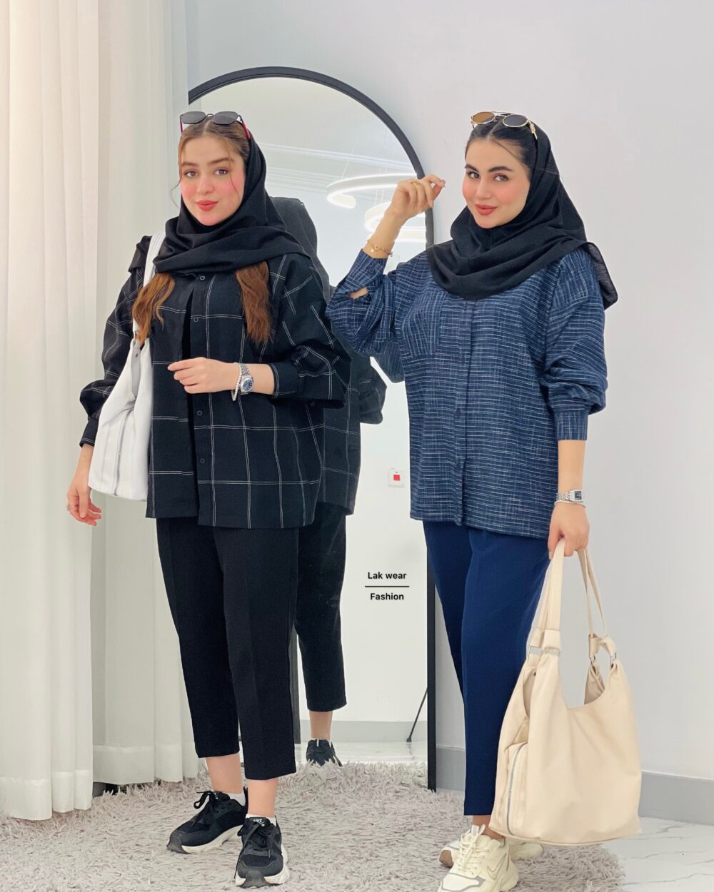 مانتو وِدوس🖤💙 - Image 2