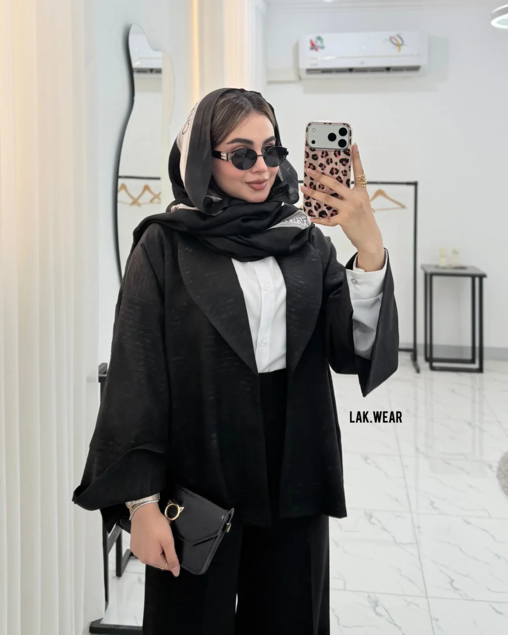 کت بتا مشکی🖤   Image 2