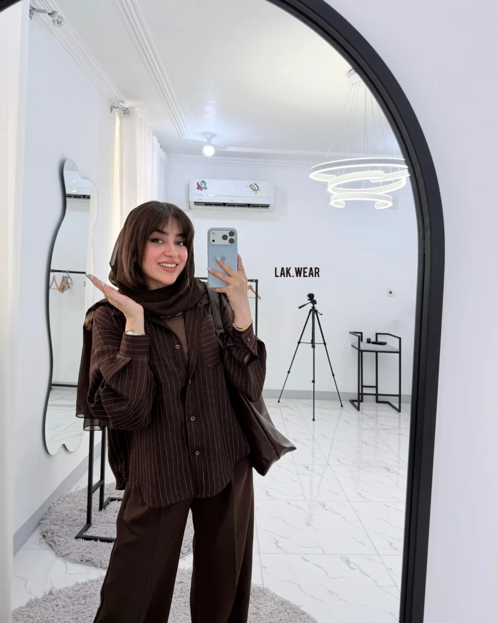 شومیز دنزی قهوه ای🤎   Image 4